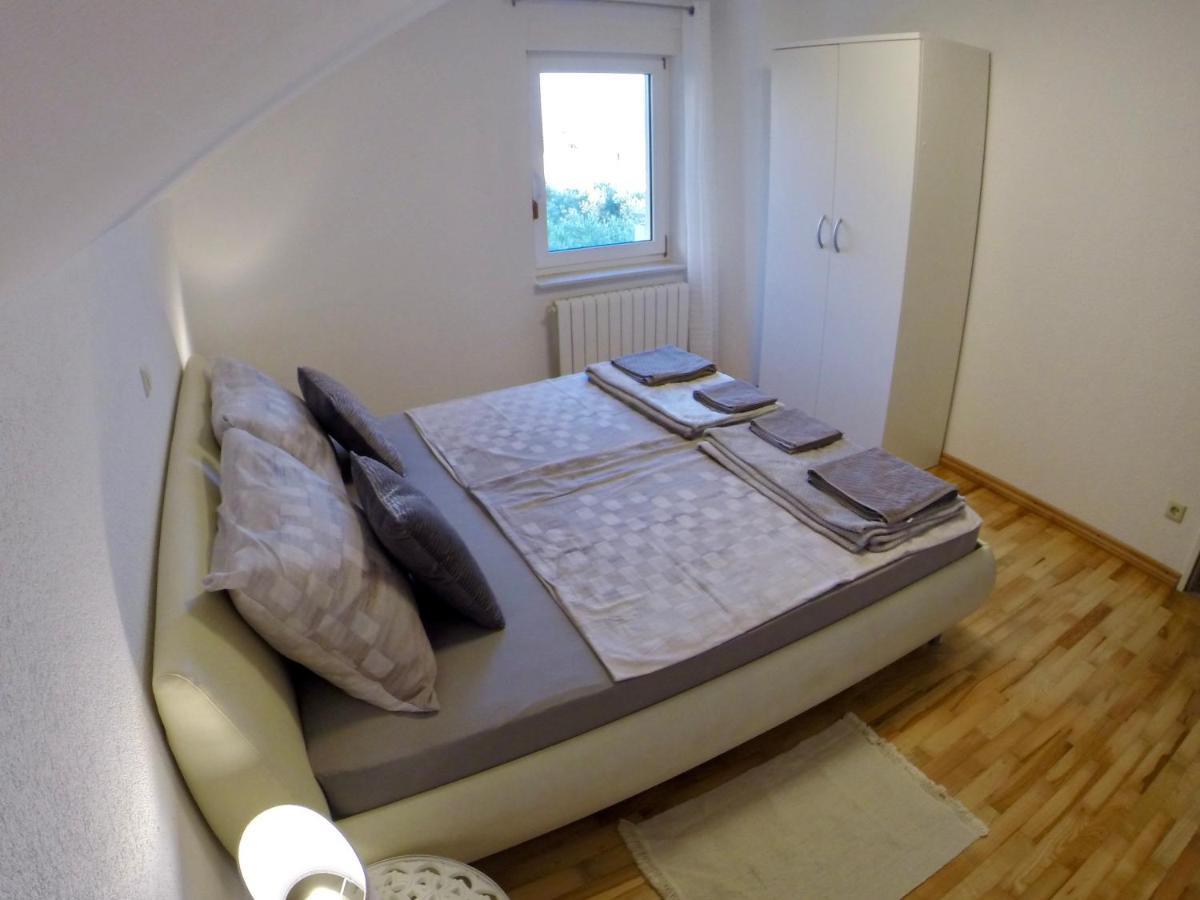 Holiday Apartment Lavanda Sumpetar イェセニツェ エクステリア 写真