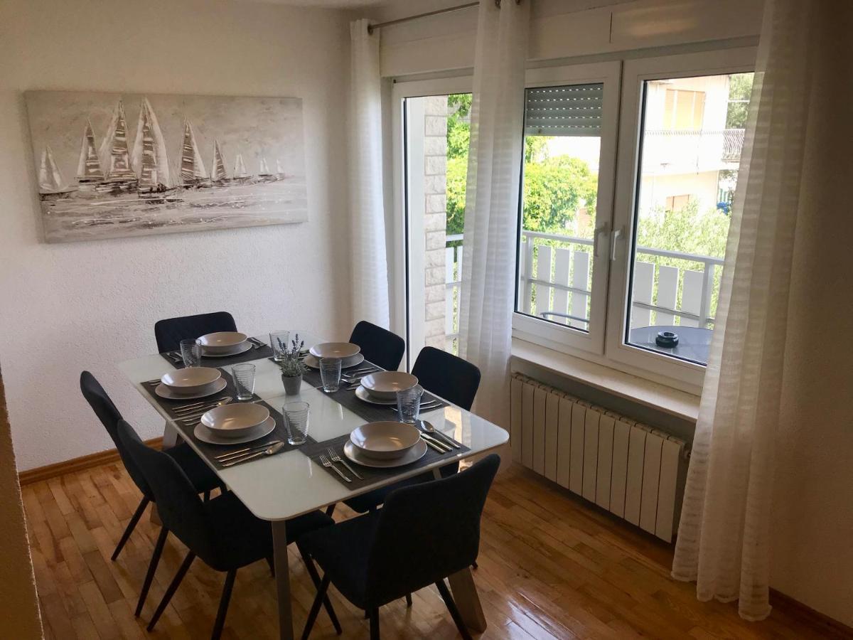 Holiday Apartment Lavanda Sumpetar イェセニツェ エクステリア 写真