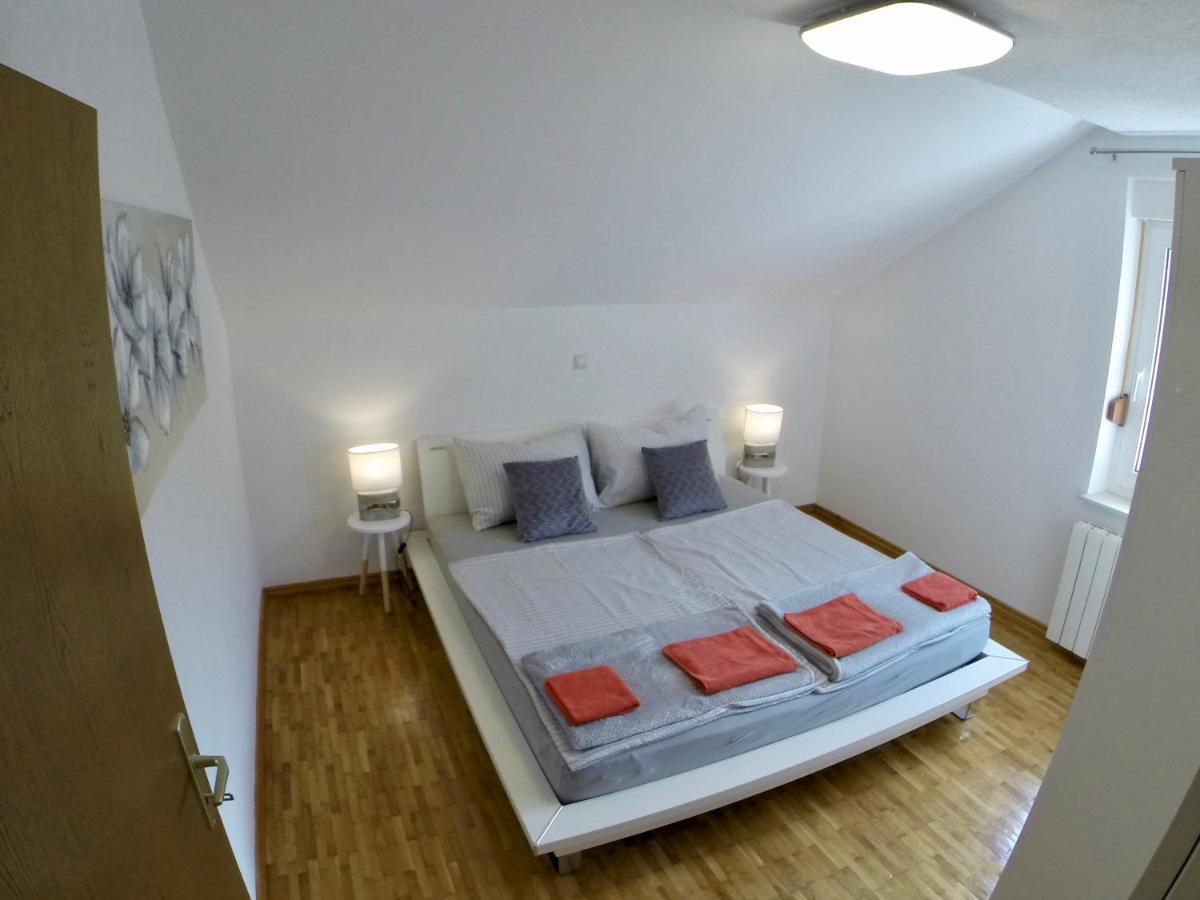 Holiday Apartment Lavanda Sumpetar イェセニツェ エクステリア 写真